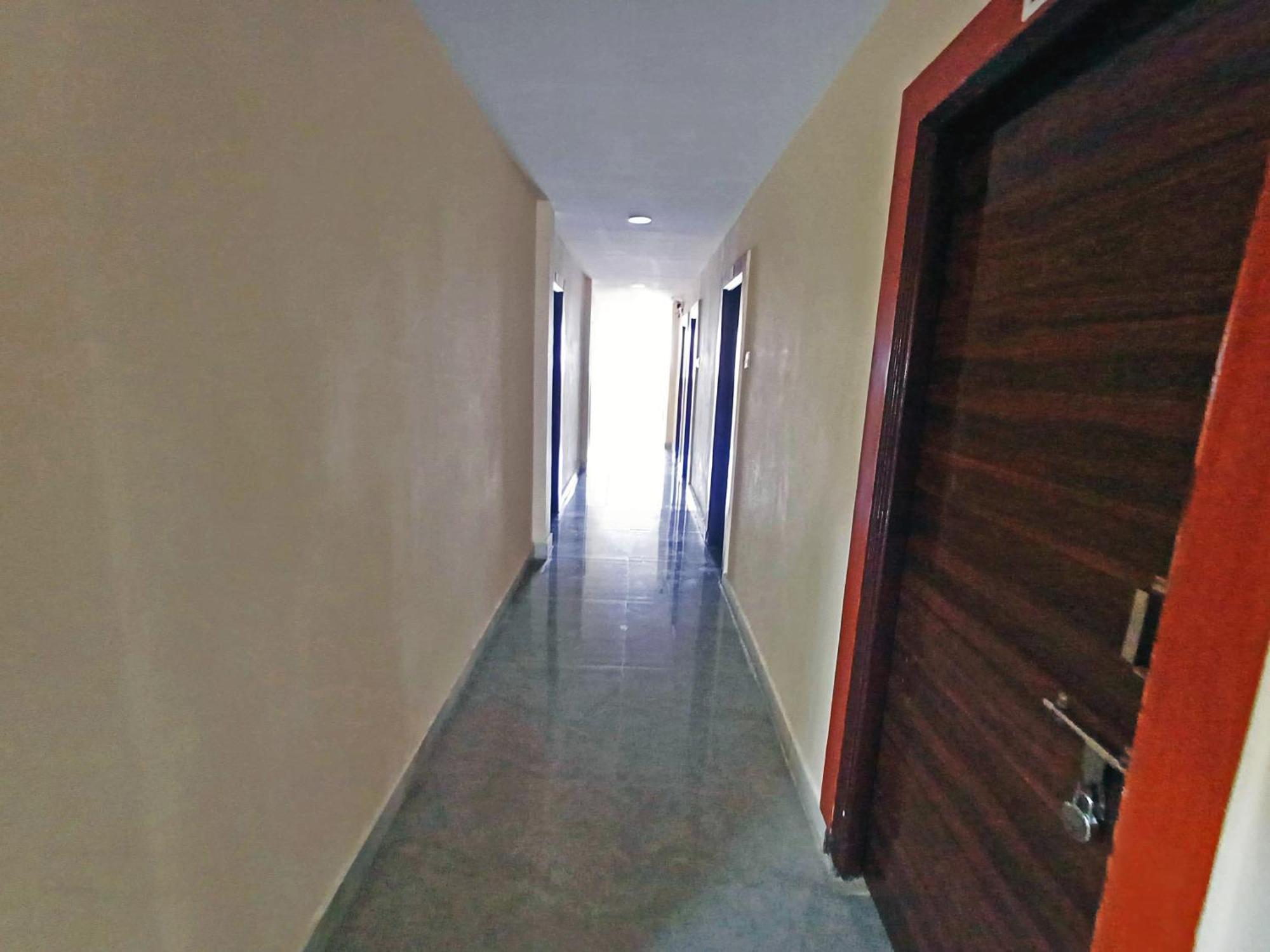 Udupi Deluxe Lodge Gulbarga Kalaburagi Dış mekan fotoğraf