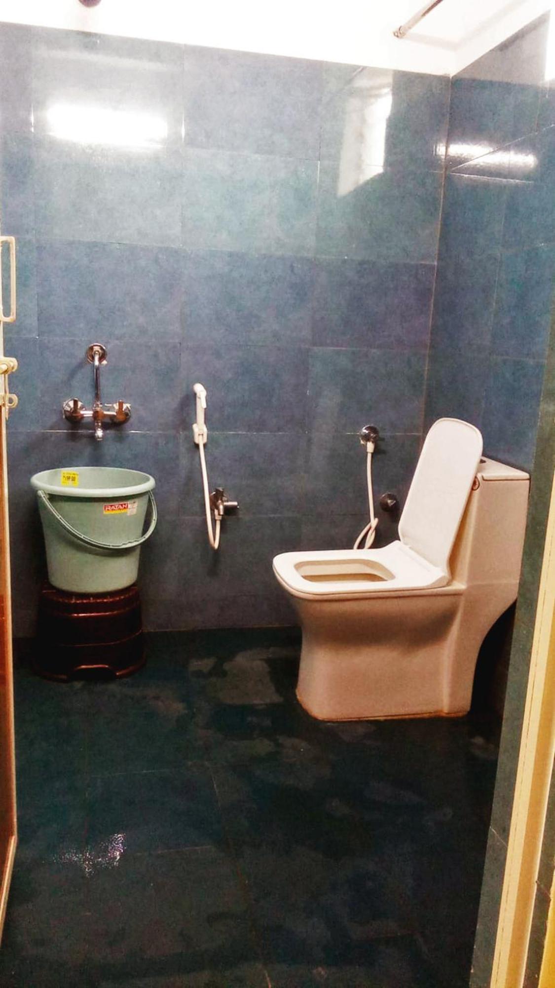 Udupi Deluxe Lodge Gulbarga Kalaburagi Dış mekan fotoğraf