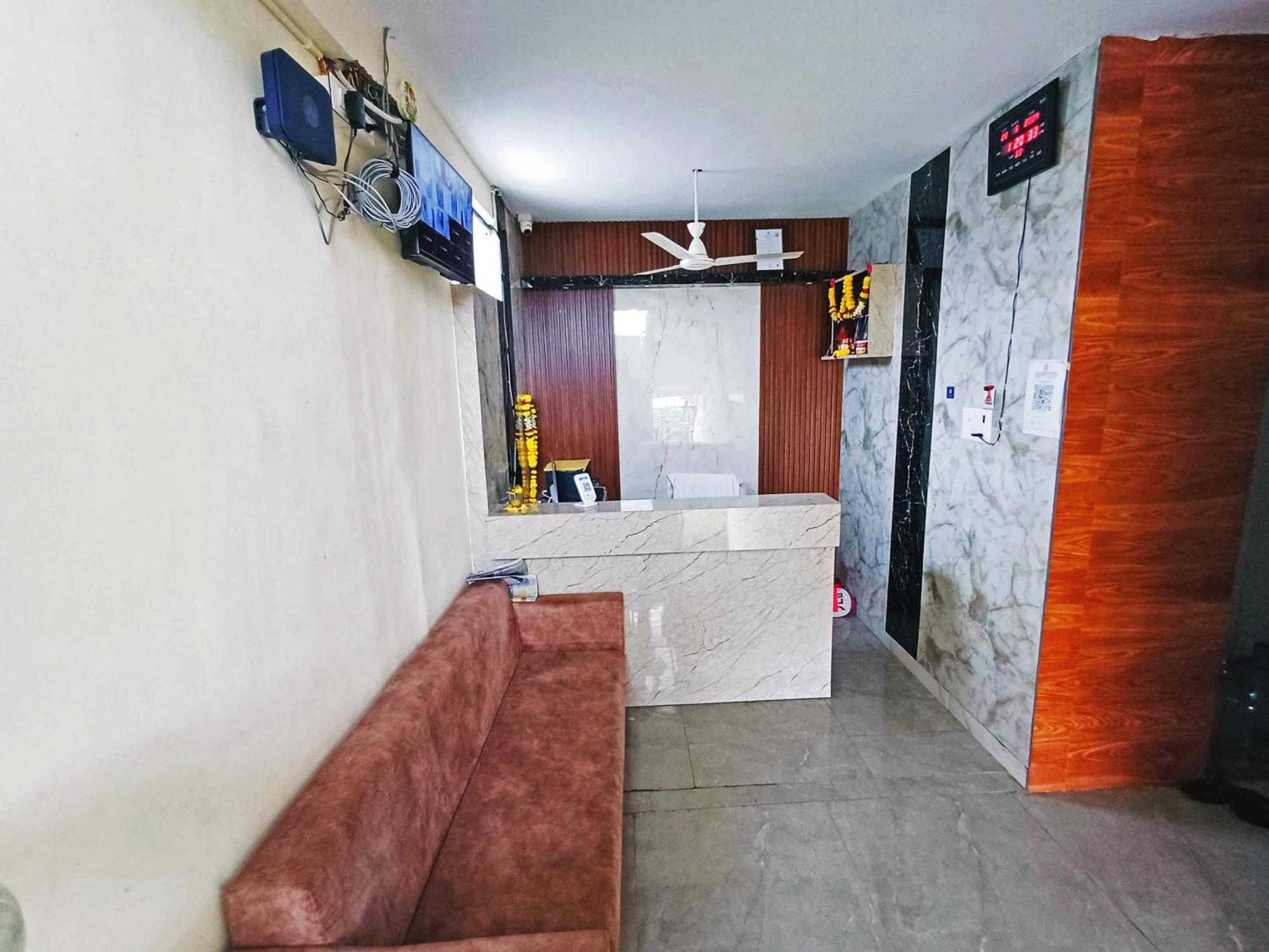 Udupi Deluxe Lodge Gulbarga Kalaburagi Dış mekan fotoğraf