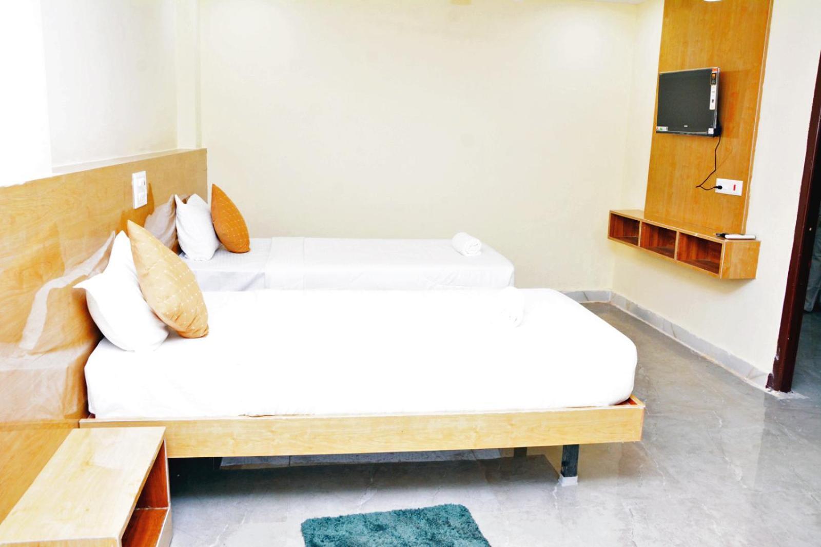 Udupi Deluxe Lodge Gulbarga Kalaburagi Dış mekan fotoğraf